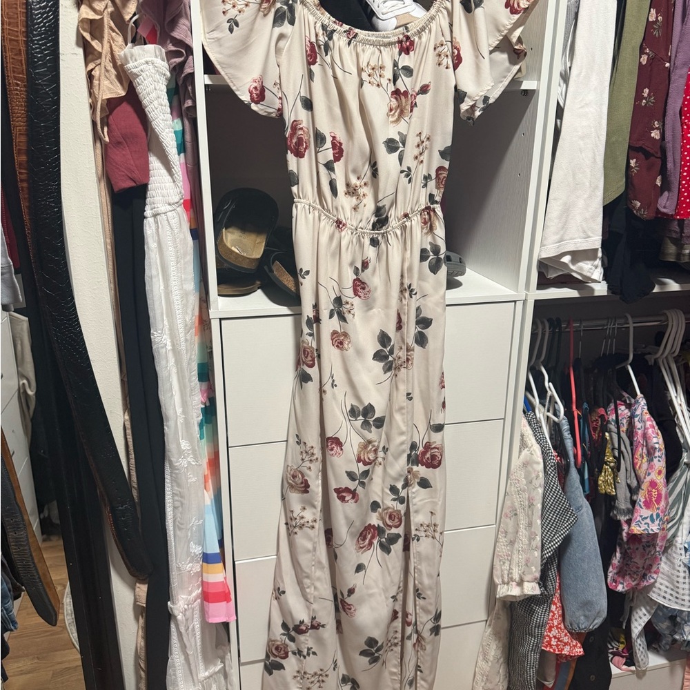 Source Unknown Cream Floral Off-Shoulder Maxi Dress